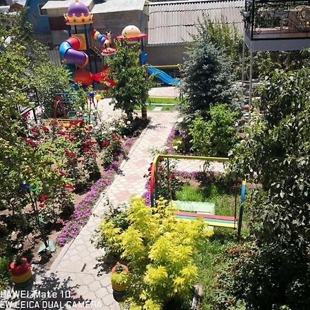Гостевой дом Асель Чолпон-Ата Экстерьер фото